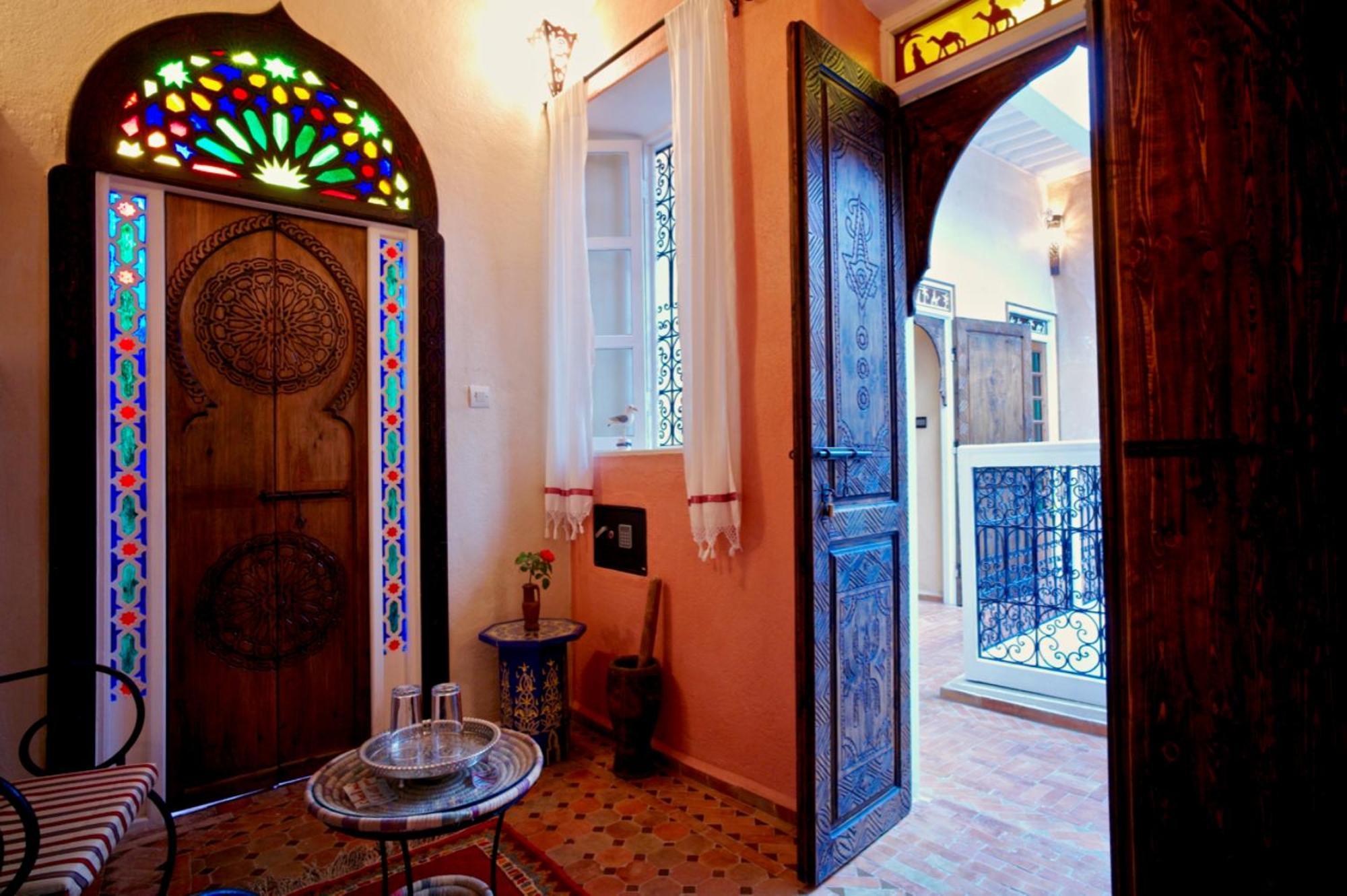 Au Riad Laylati Эс-Сувейра Экстерьер фото