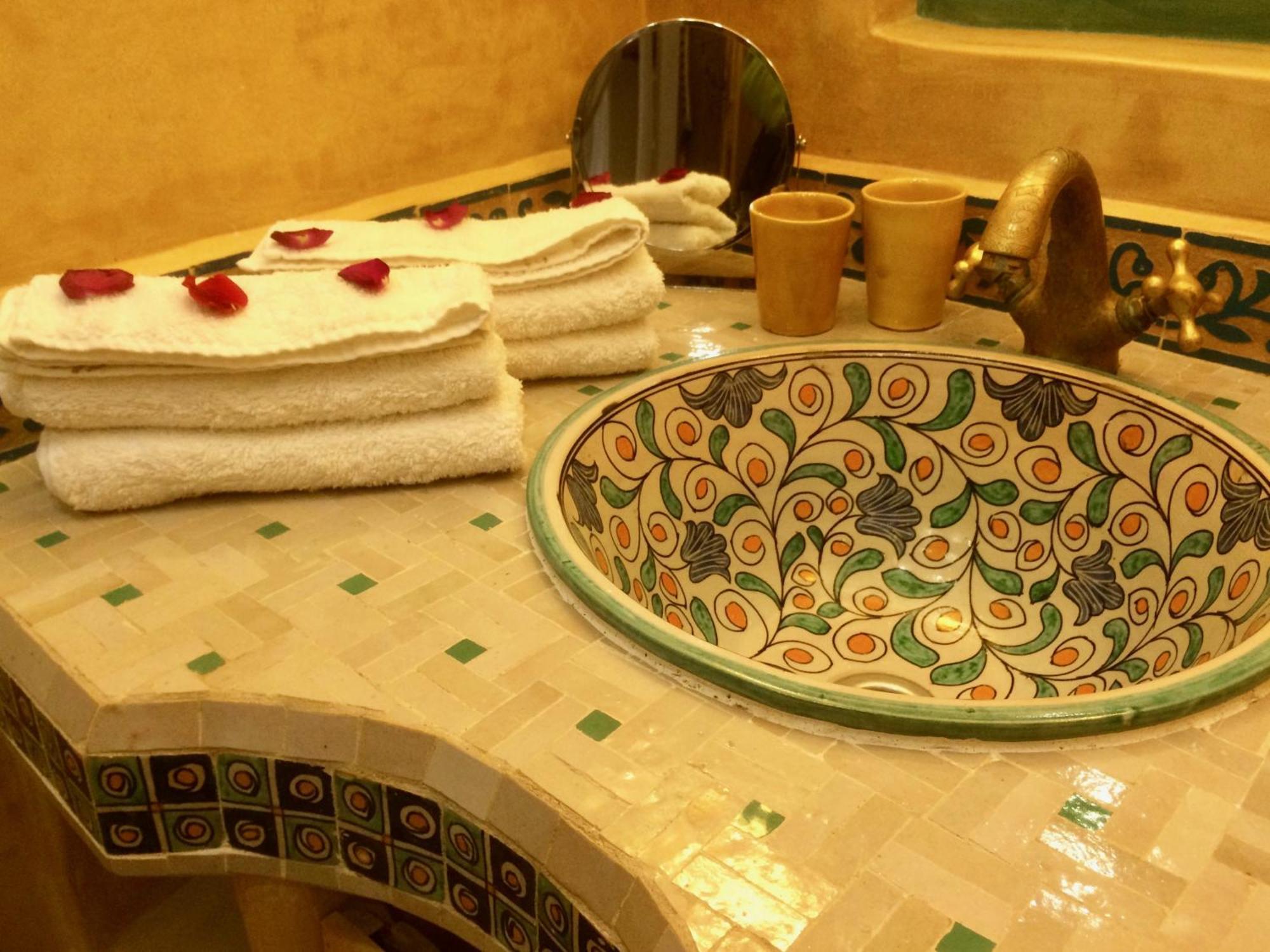 Au Riad Laylati Эс-Сувейра Экстерьер фото