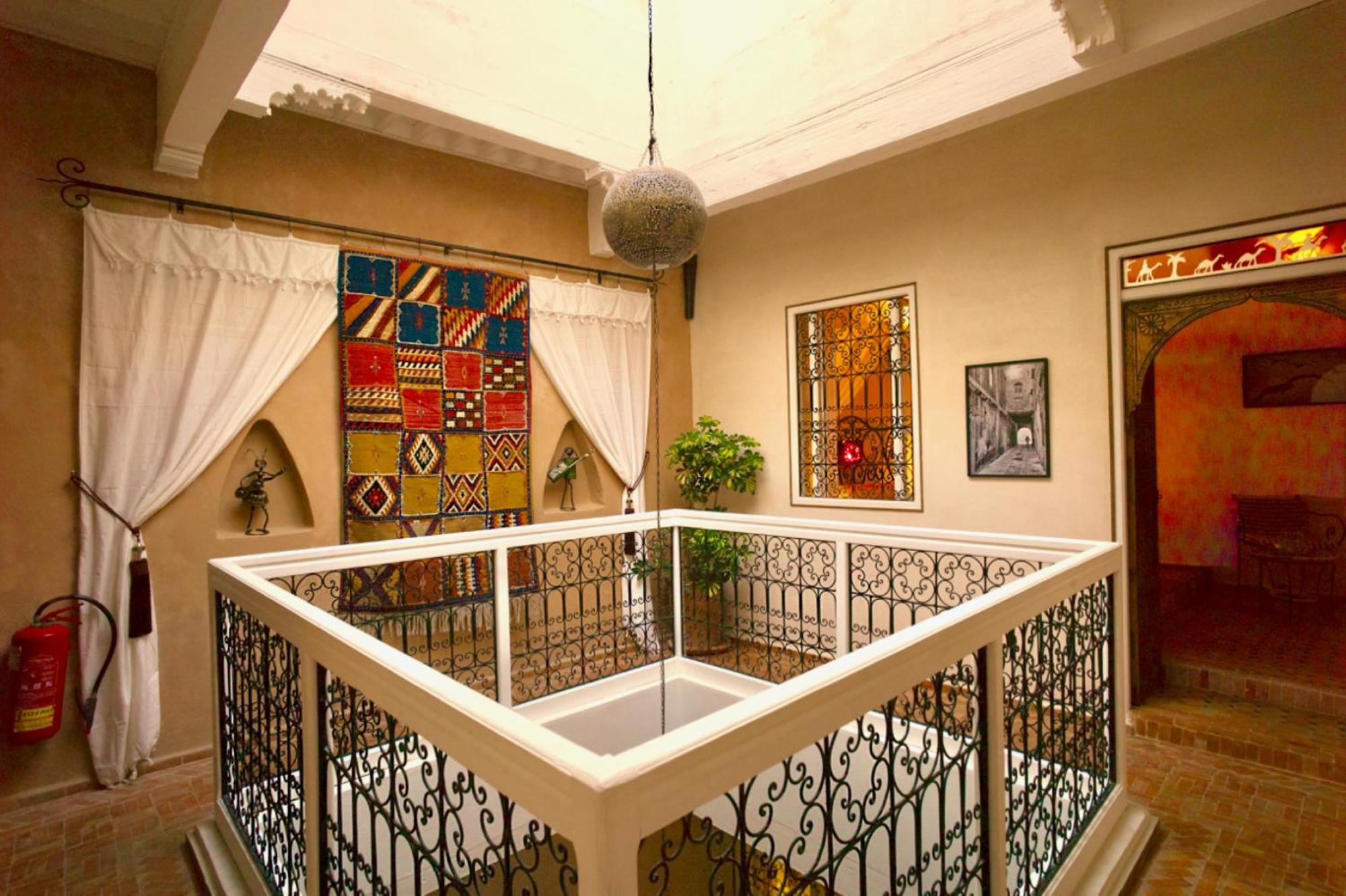 Au Riad Laylati Эс-Сувейра Экстерьер фото
